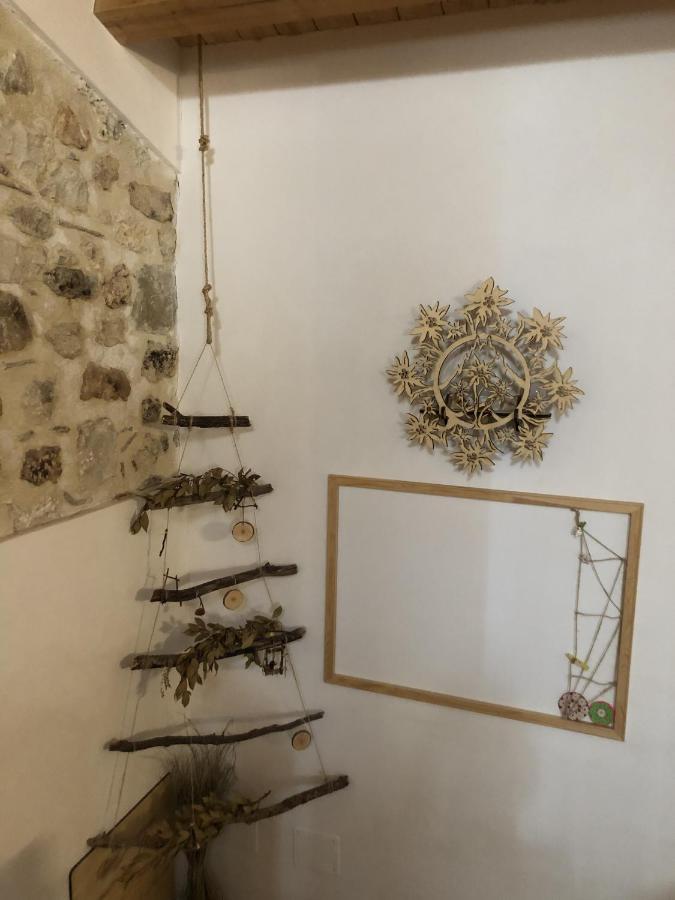 Verso Est Petralia Soprana Bagian luar foto