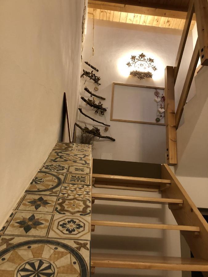 Verso Est Petralia Soprana Bagian luar foto